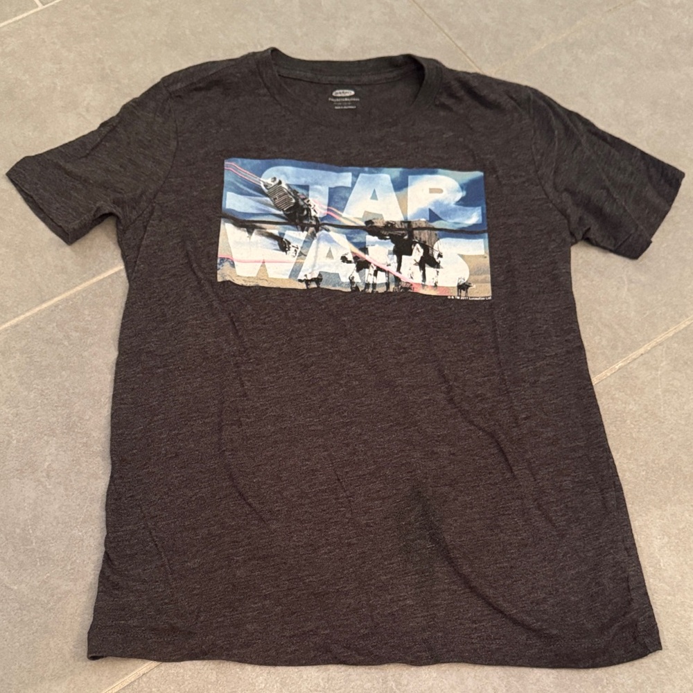 Old Navy Kids Star Wars Graphic Tee - Dark Gray ✨5 for $15!✨